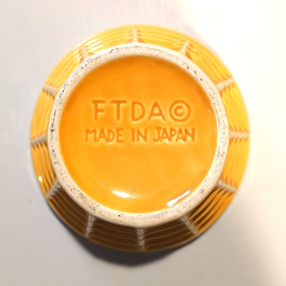 Vintage Ice Cream Bowl Waffle Cone Cup Made in Japan by FTDA - Picture 2 of 4